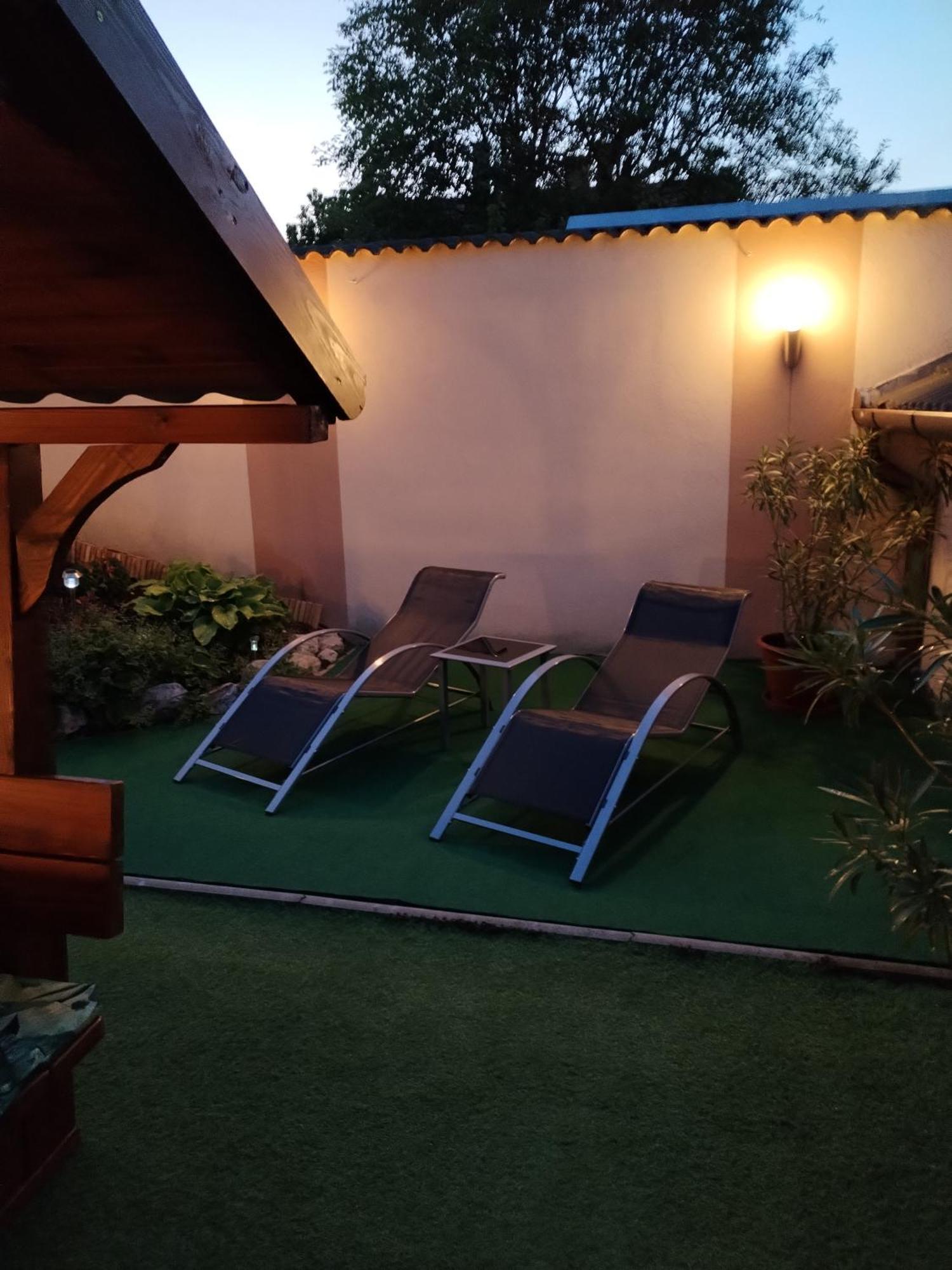 Elza Apartman Mako Exterior photo